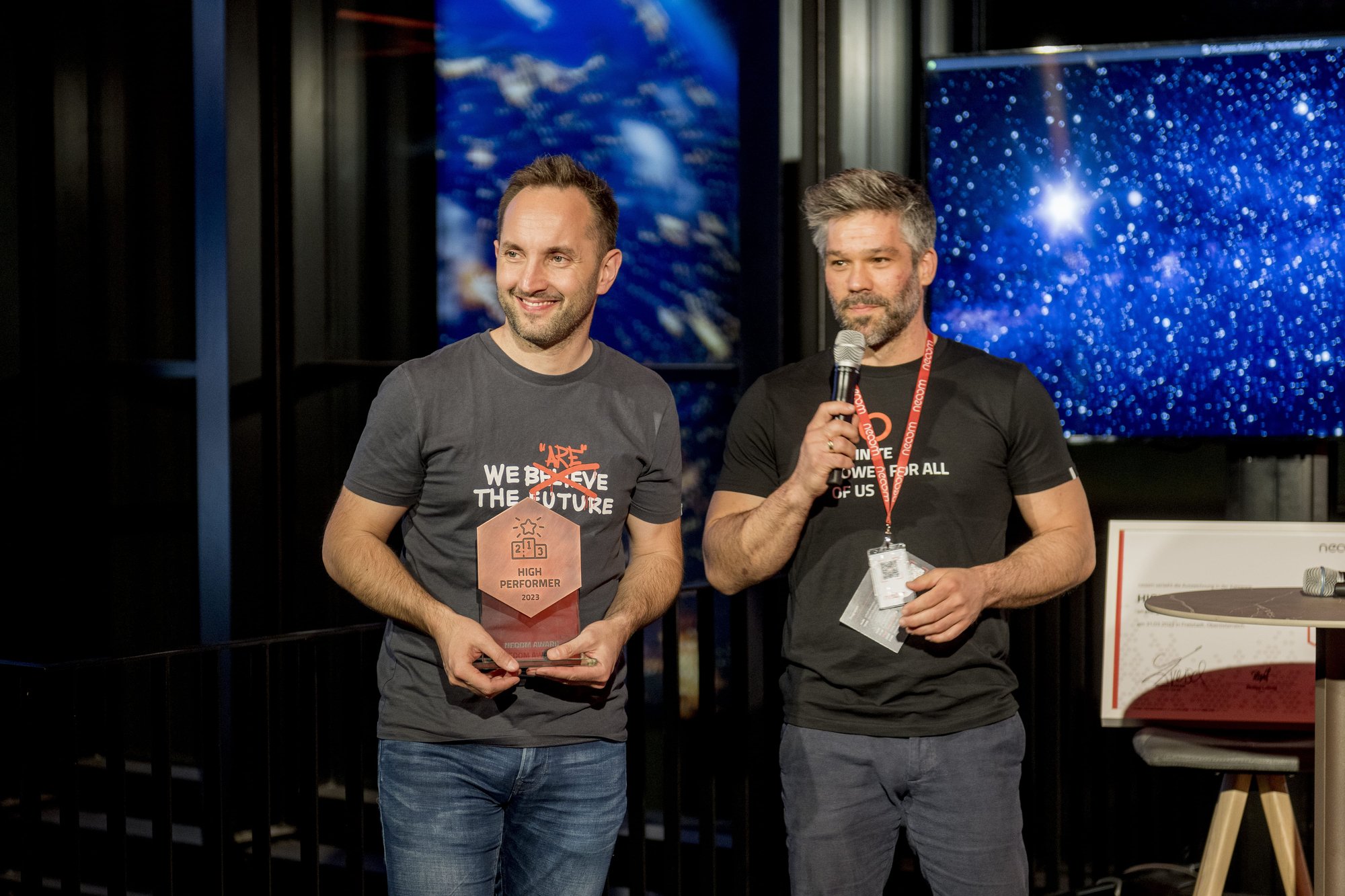 neoom CEO & Founder Walter Kreisel, Country Manager Germany Markus Borke