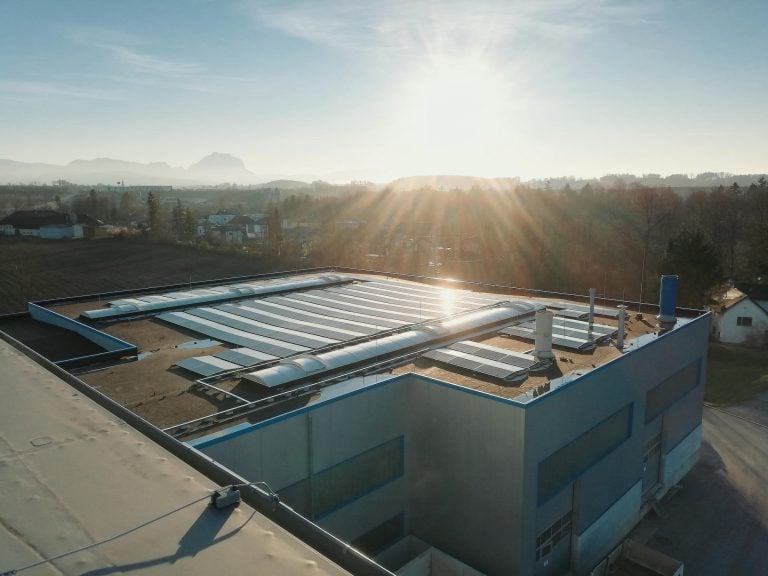 PV auf Zinkerei